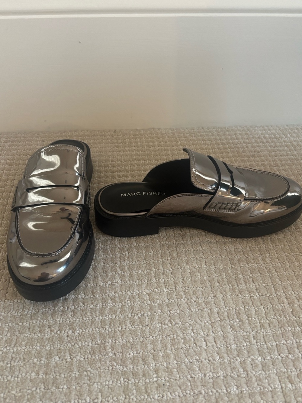 NWOT Marc Fisher Mirror Metallic Silver Penny Slip-On Mules